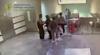 На метро «Беломорская» задержан дебошир за нападение на сотрудницу