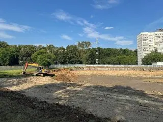 В парке Зюзино завершено осушение пруда для благоустройства