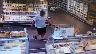Коломчанин украл кроссовки и еду: объяснил «съесть и носить»