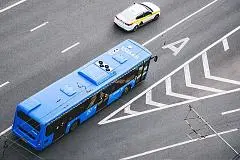 Автобусы в Москве ускорят вдвое: новые маршруты и скорость