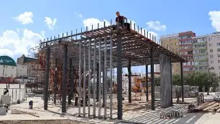 Молодежная площадь в Наро-Фоминске обновляется: новые навесы и «умные» дорожки