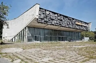 Строительство жилого комплекса на месте кинотеатра «Минск» в Москве