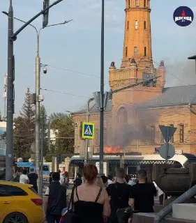 Пожар в трамвае в Сокольниках: движение остановлено