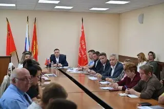 Совещание с Управляющими Компанией: Долги и Подготовка Укрытий