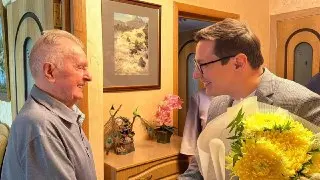 Ветеран труда Павел Цыкин отметил 95-летие в Луховицах