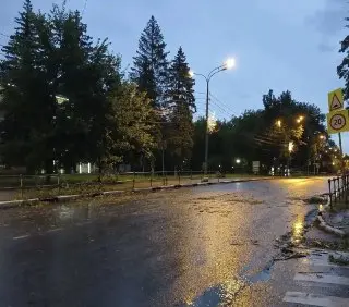 Спецслужбы в повышенной готовности: последствия непогоды устранены