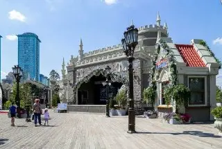 Праздник Московского транспорта: Мастер-классы и Шоу в Щукино
