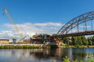 Строительство Рогачевского моста в Дмитрове: готовность 50%