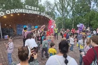 Праздник «Наш двор — добрые соседи» собрал жителей в Парке «Яуза»