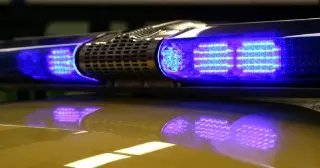Два человека пострадали от удара молнии на стадионе во время матча
