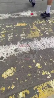 Легковой автомобиль загорелся на парковке ТЦ в Мытищах