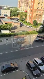Девушка на самокате попала в аварию: друзья не вызвали помощь