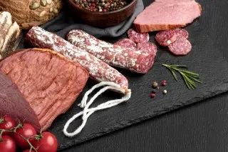 Каждый пятый мясной продукт на рынке — подделка