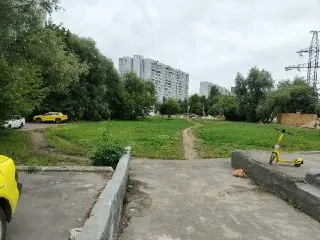Жительница предлагает создать сквер на Лобненской улице