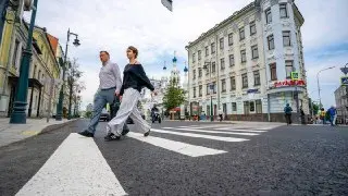 Обновление асфальта в центре Москвы: безопасность на первом месте