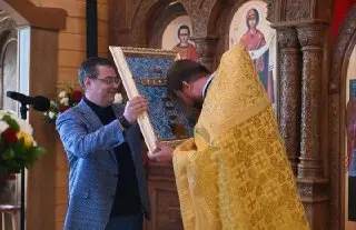 В Сераксеево доставлена частица Пояса Пресвятой Богородицы