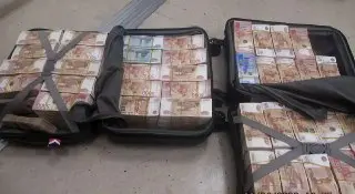 177 млн рублей пытались вывезти из России: инцидент в аэропорту