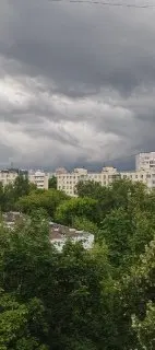 Небесное чудо: Лосинку обошла гроза, жители делятся впечатлениями
