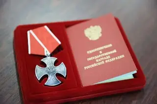 Ветеран СВО Абдували Талипжанов получил боевые награды в Подмосковье