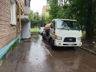 Лобня: Службы в усиленном режиме борются с подтоплениями