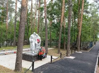 Благоустройство кладбища в Шатуре: новые тротуары и зелень