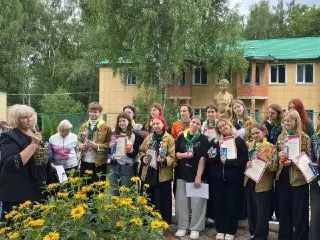 В лагере «Ромашка» завершилась вторая смена: награды и гала-концерт