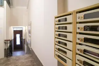 В ВАО отремонтируют почти 2000 подъездов жилых домов в 2023 году