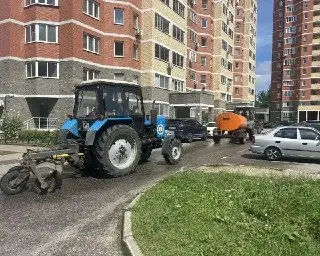 Очистка водоема и замена труб: коммунальные работы в городе