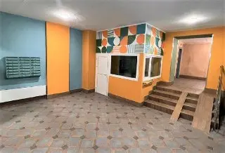Коммунальные службы Королёва обновили подъезды и улицы