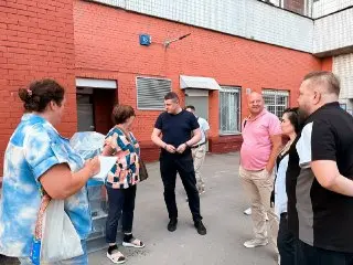 Обход жилых домов в Марьино: капитальный ремонт и благоустройство