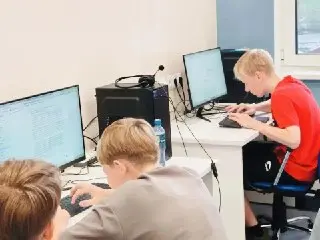 Искусственный интеллект в здравоохранении Лобни: новые технологии для врачей
