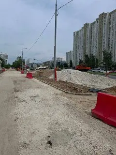 Новые бордюры на Дубравной: парковки станут недоступны?