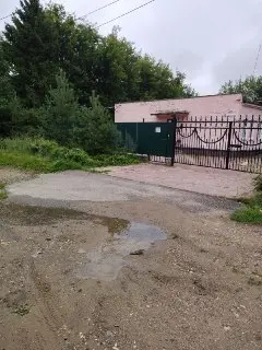 Фонтан из-под асфальта: проблемы с водопроводом в центре города