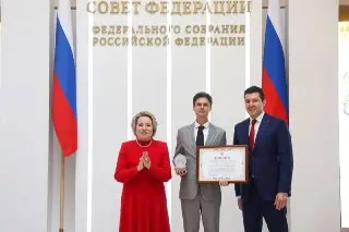 Фабрика Федоскино победила на Национальной премии народных промыслов