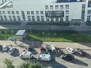 ДТП у роддома: столкнулись несколько машин