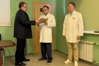 Подольск отметил День акушера-гинеколога: награды и поздравления