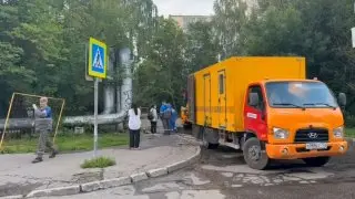 Глава округа решает проблему прорыва на Куркинском шоссе