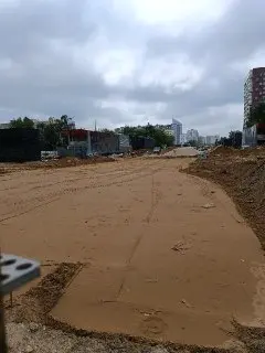 Новый знак метро засиял на выходах у станции