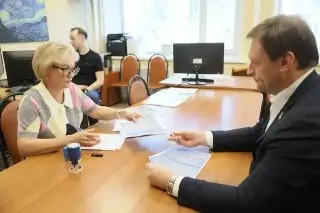 Кандидат от Единой России подал документы для выборов в Госдуму