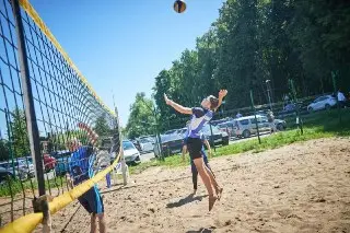 Кубок главы: Пляжный волейбол на набережной Сенежа