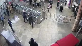 Приговор по делу о нападении на инспектора метро: 2 года работ