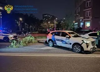 Суд требует от водителя каршеринга возмещения ущерба в 400 тыс. рублей