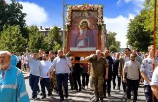 Крестный ход с иконой «Взыскание погибших» в Соборе Николы Белого