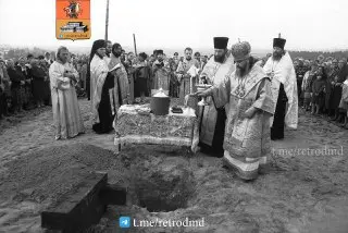 В Домодедово установлен поклонный крест на месте нового собора