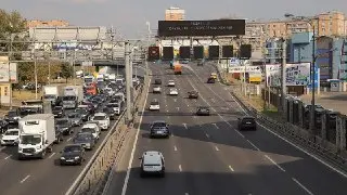 Затруднения на Третьем кольце из-за разлива нефтепродуктов