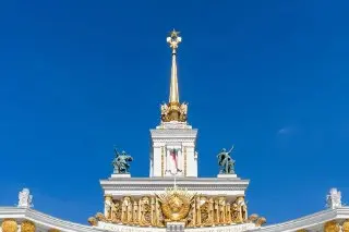 Архитектурные особенности павильона «Центральный» на ВДНХ
