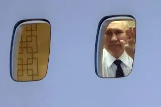 Слово «махаю» признано литературной нормой в русском языке