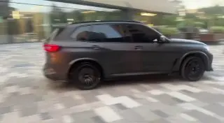 Водители нарушают правила на Симоновской набережной: соседи бьют тревогу