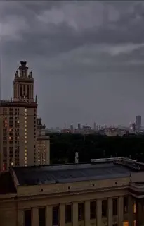 Гроза и сильный ветер ожидаются в Москве и области