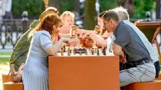В Москве открыли 230 шахматных площадок для любителей игры